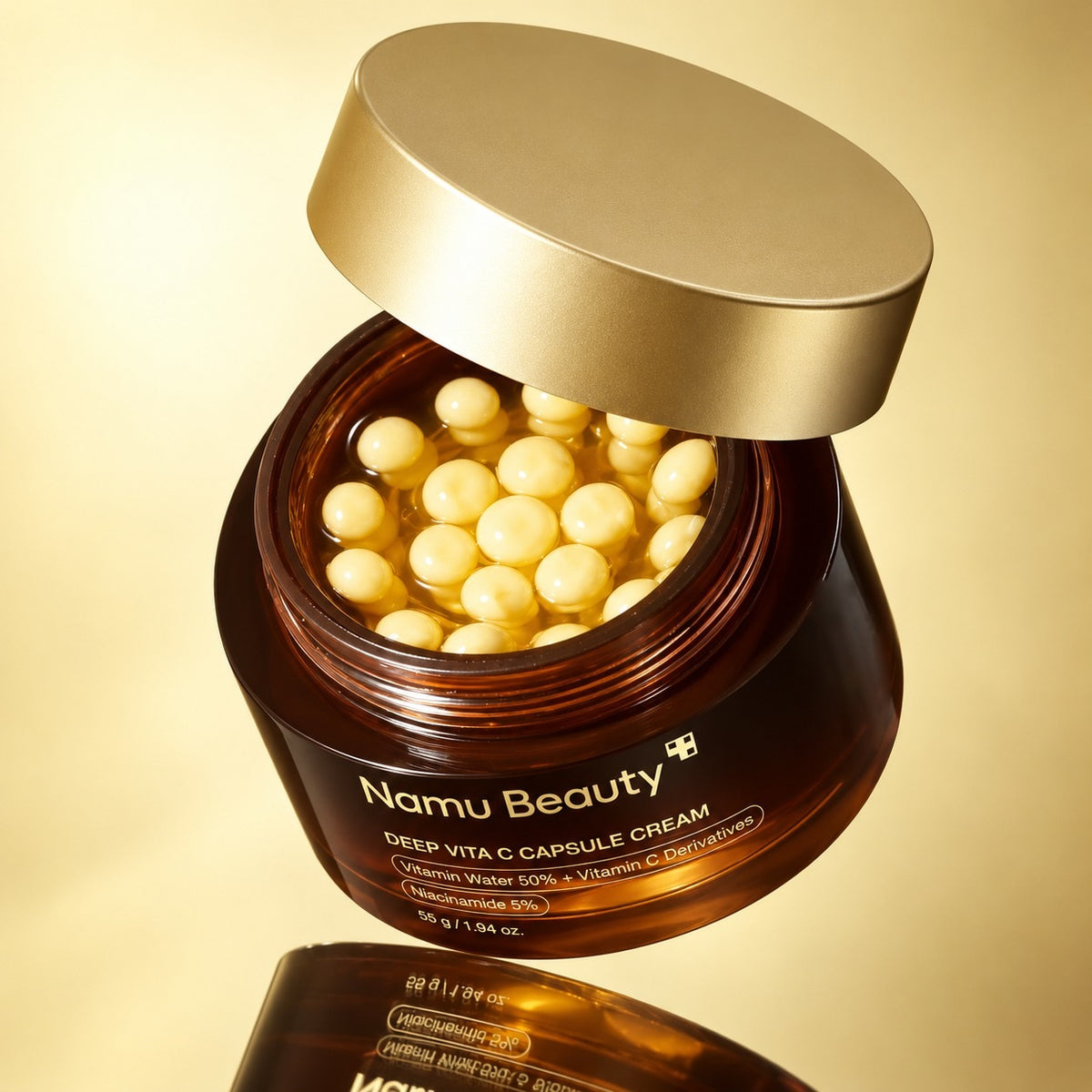 Capsules dorées de la crème vitamine C coréenne Namu Beauty