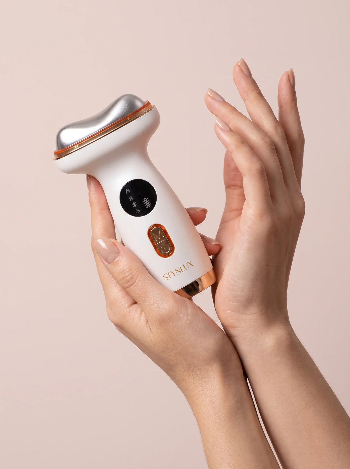 Gua sha électrique chaud froid pour sculpter le visage et le cou